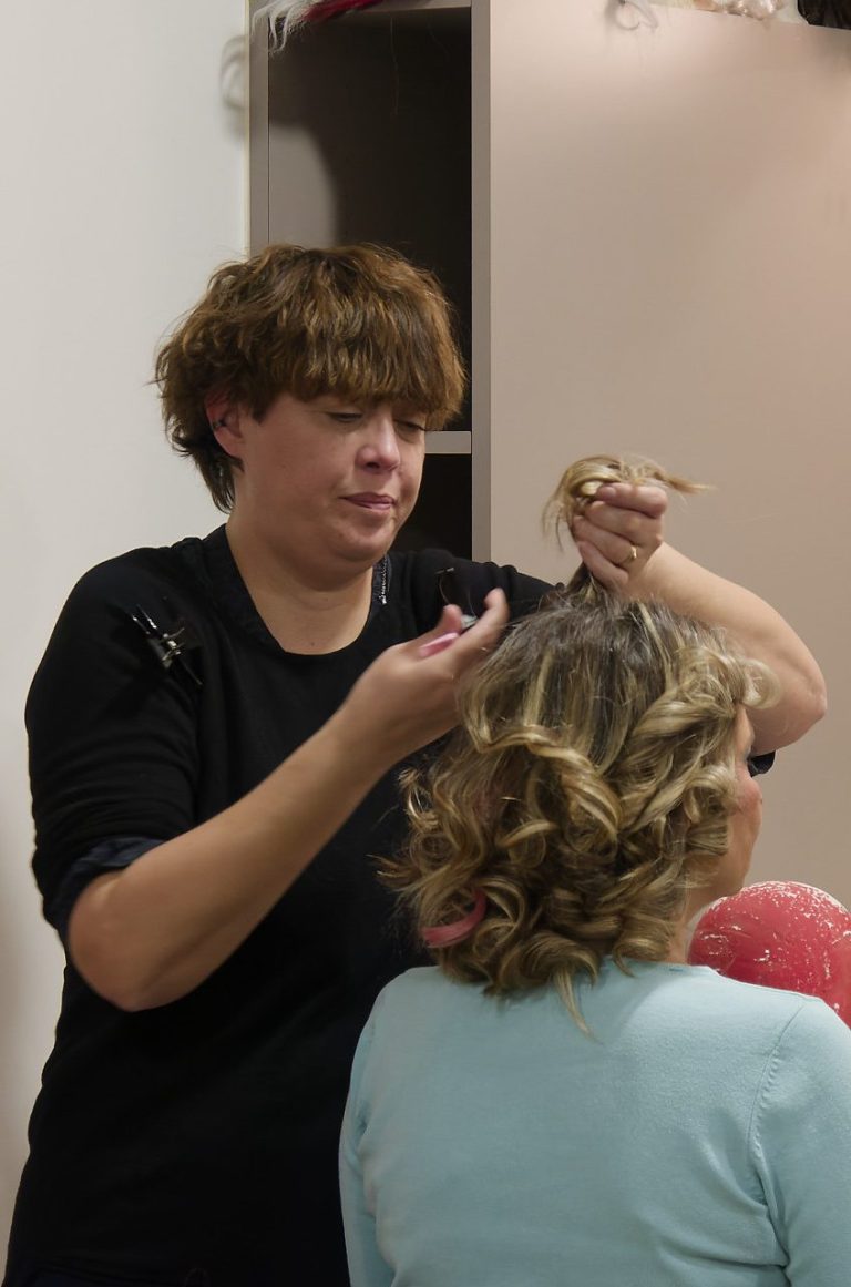 Loge - Coiffure 2023 - La course à l'Héritage